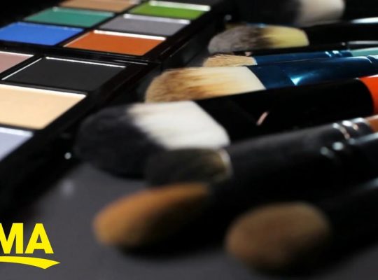Know About The Harmful Chemicals in Cosmetics